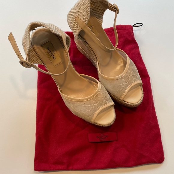 Valentino Garavani Lace Espadrille Wedges - Picture 3 of 5